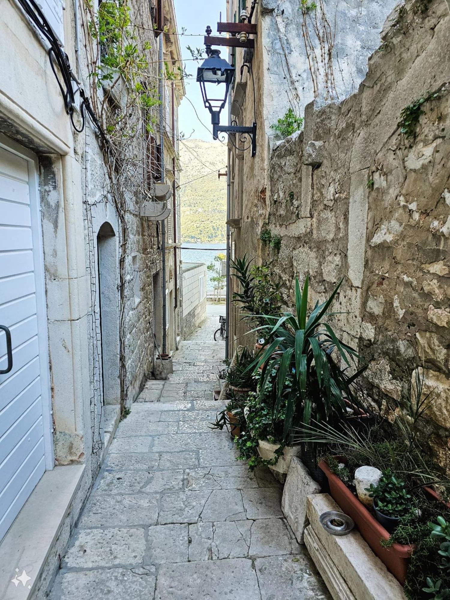 Apartment Kanavelic In Old Town Korcula Dış mekan fotoğraf